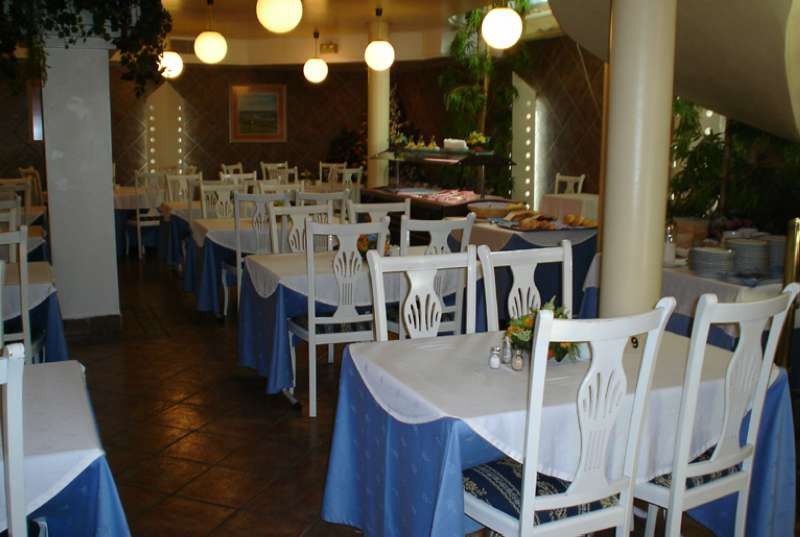 Hotel Villa De Laredo Fuengirola Exterior foto