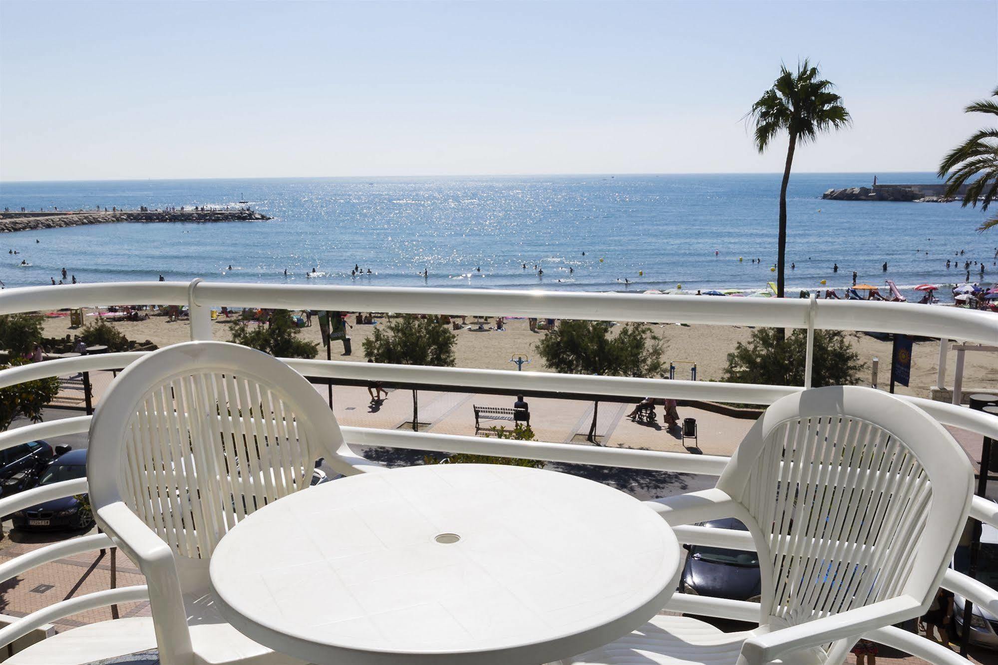 Hotel Villa De Laredo Fuengirola Exterior foto