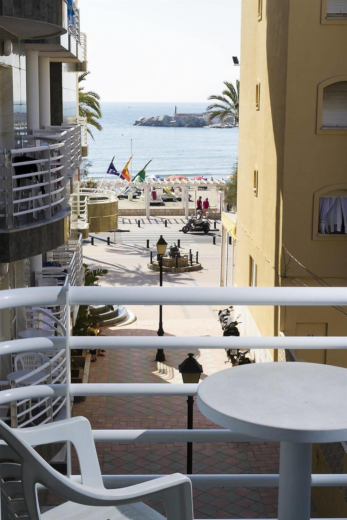 Hotel Villa De Laredo Fuengirola Exterior foto